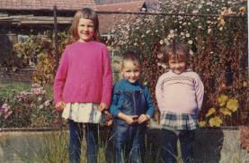 PRIVAT-GESCHWISTER 72.jpg (14883 Byte)