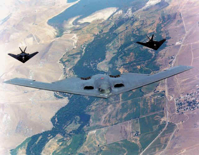 us air force b2-f117a.jpg (61287 Byte)